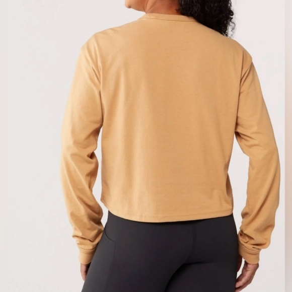 The North Face Women's Heritage Patch Long Sleeve T- Shirt - Picture 2 of 6